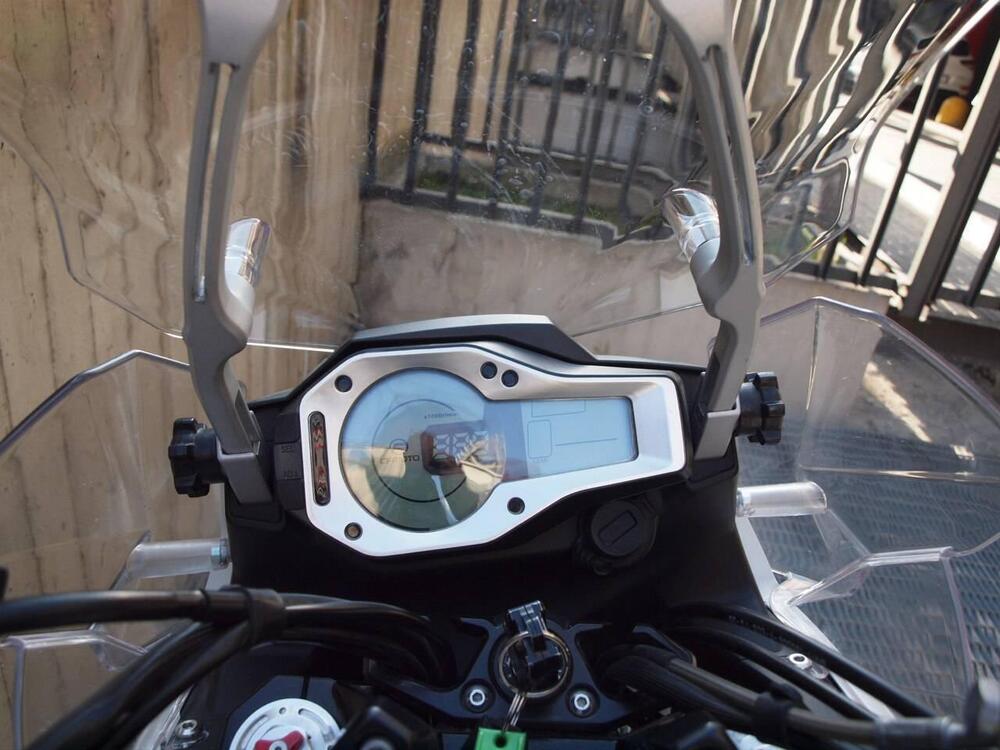 CFMOTO 650MT (2021 - 24) (4)