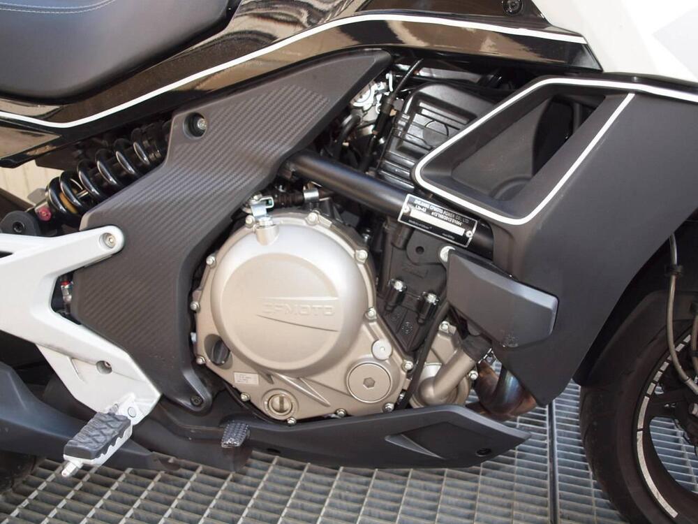 CFMOTO 650MT (2021 - 24) (6)