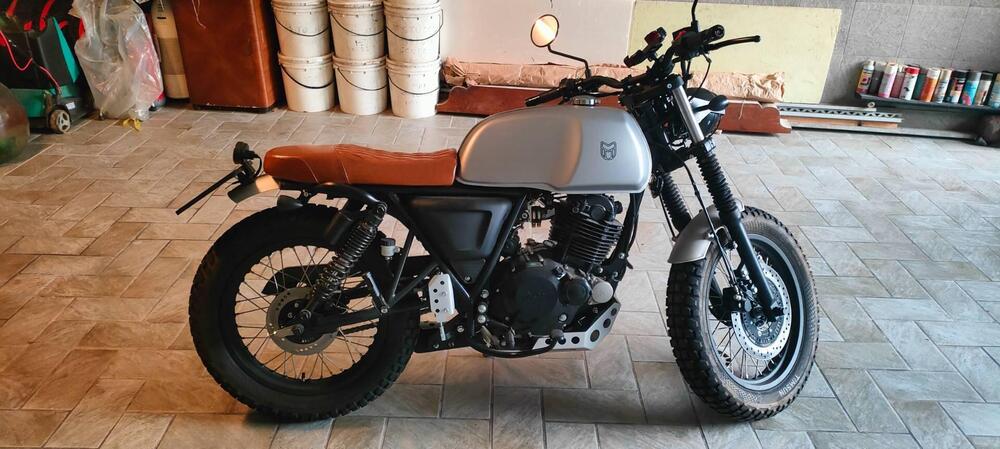 Mutt Motorcycles Akita 250 (2021 - 25) (2)