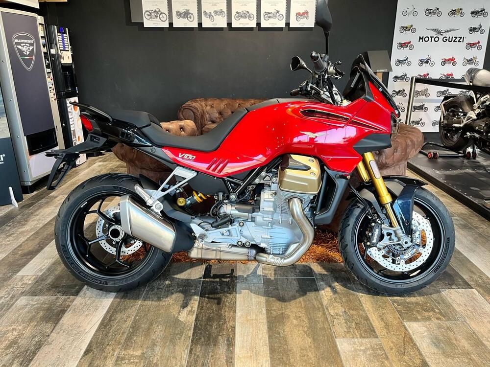 Moto Guzzi V100 Mandello Wind Tunnel (2025 - 26)