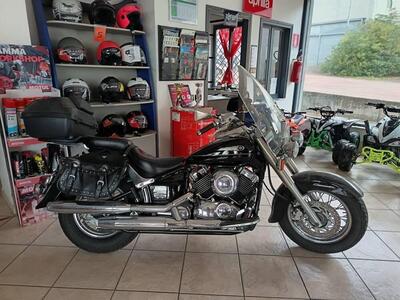 Yamaha XVS 650 Drag Star A Classic (1998 - 06) usata