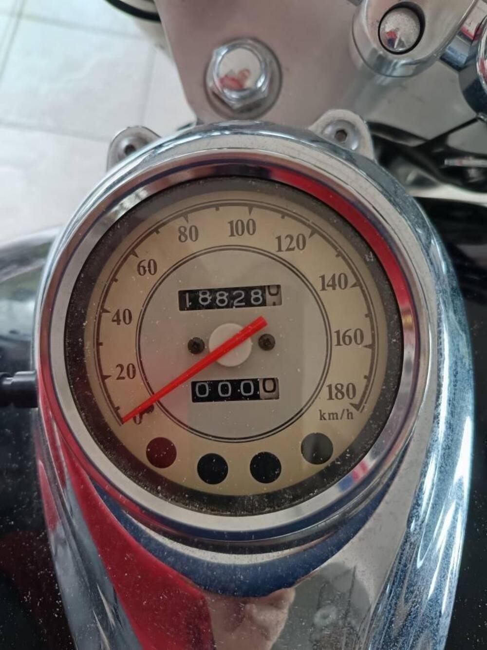 Yamaha XVS 650 Drag Star A Classic (1998 - 06) (6)