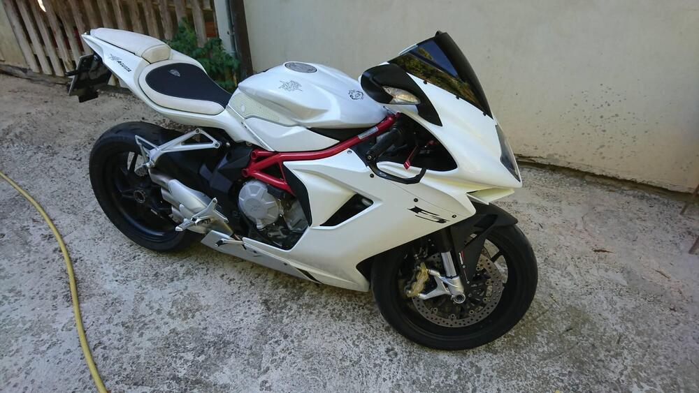 MV Agusta F3 675 EAS ABS (2011 - 17) (2)