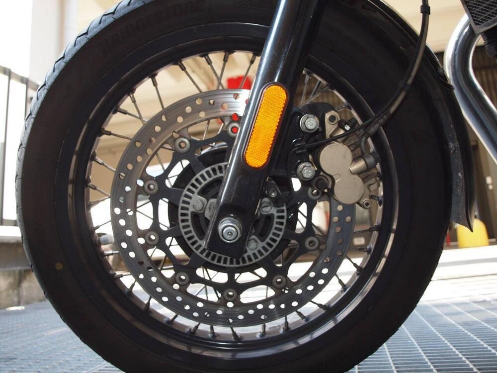 Royal Enfield Interceptor 650 (2021 - 26) (8)