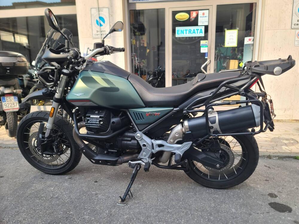 Moto Guzzi V85 TT (2021 - 23) (6)