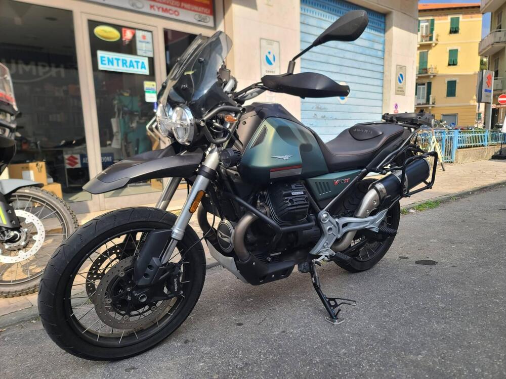 Moto Guzzi V85 TT (2021 - 23) (2)