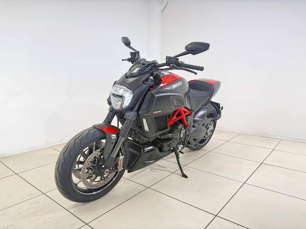 Ducati Diavel 1200 (2014 - 16) (2)