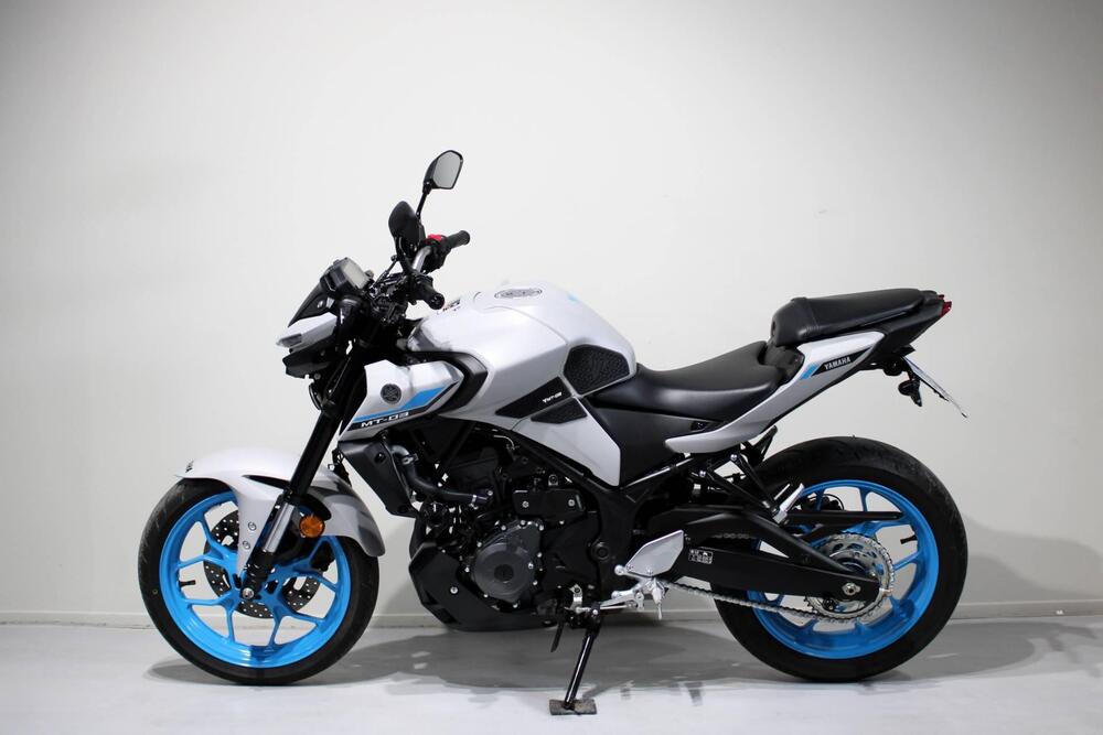 Yamaha MT-03 (2025 - 26) (4)