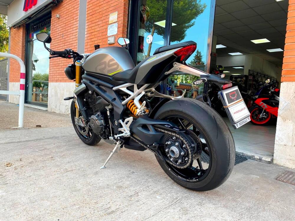 Triumph Speed Triple 1200 RS (2021 - 24) (6)