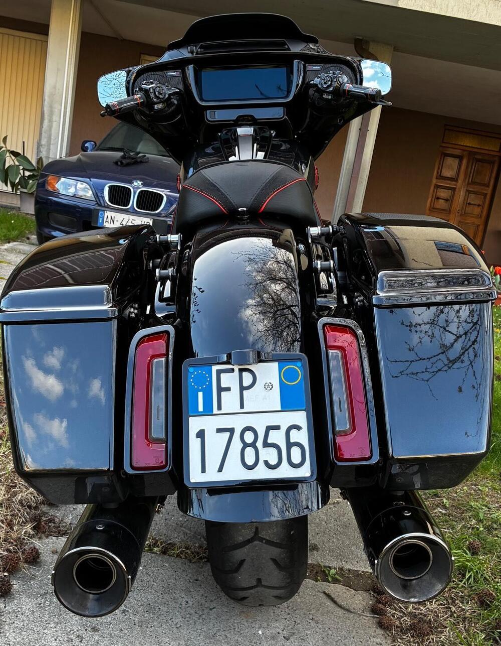 Harley-Davidson CVO Street Glide (2025) (8)