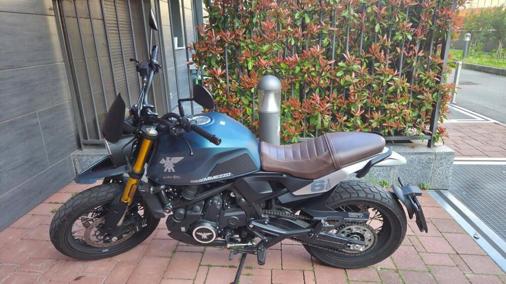 Moto Morini SEIEMMEZZO SCR (2022 - 26) (8)
