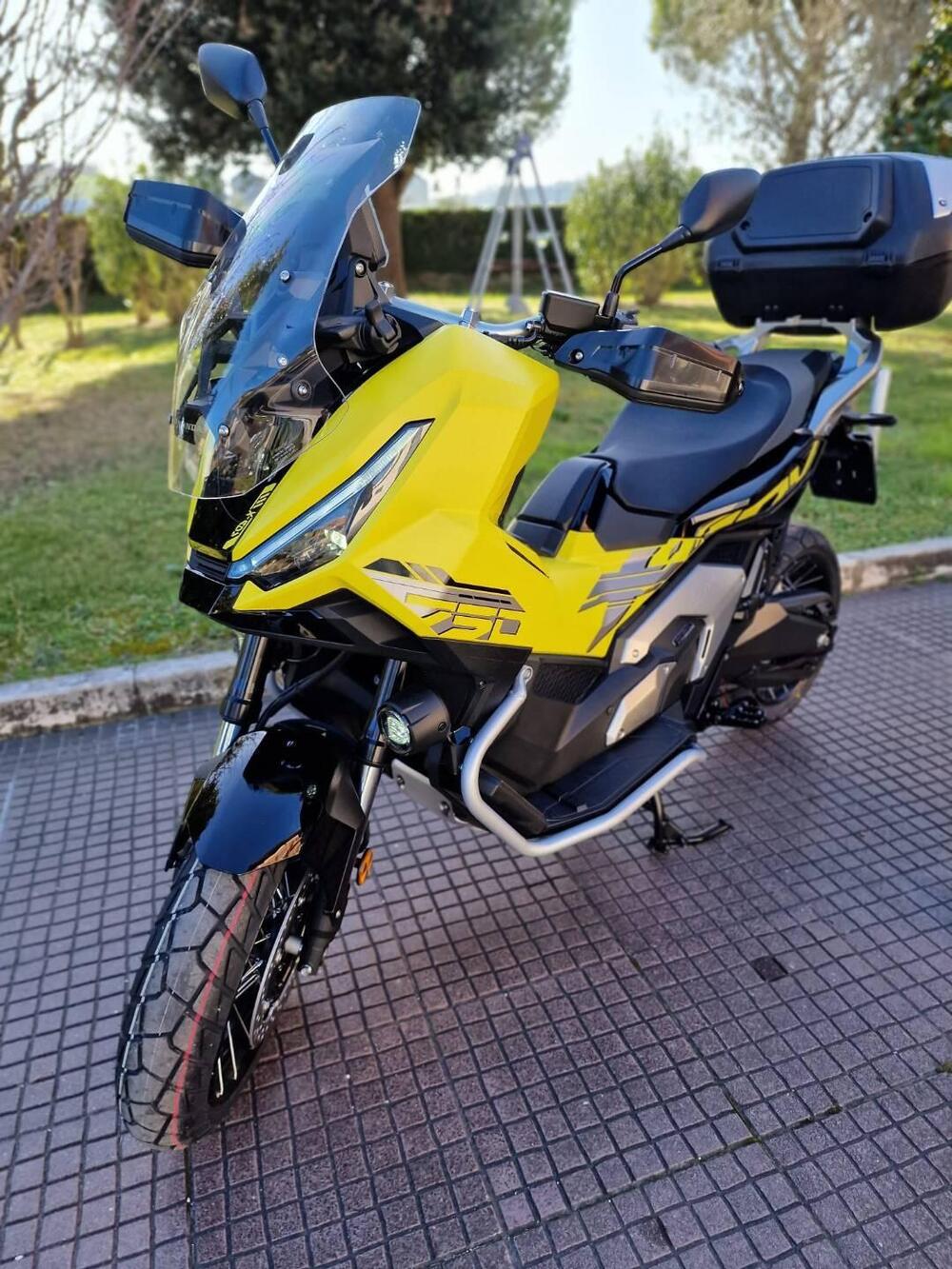 Honda X-ADV 750 (2025 - 26) (2)