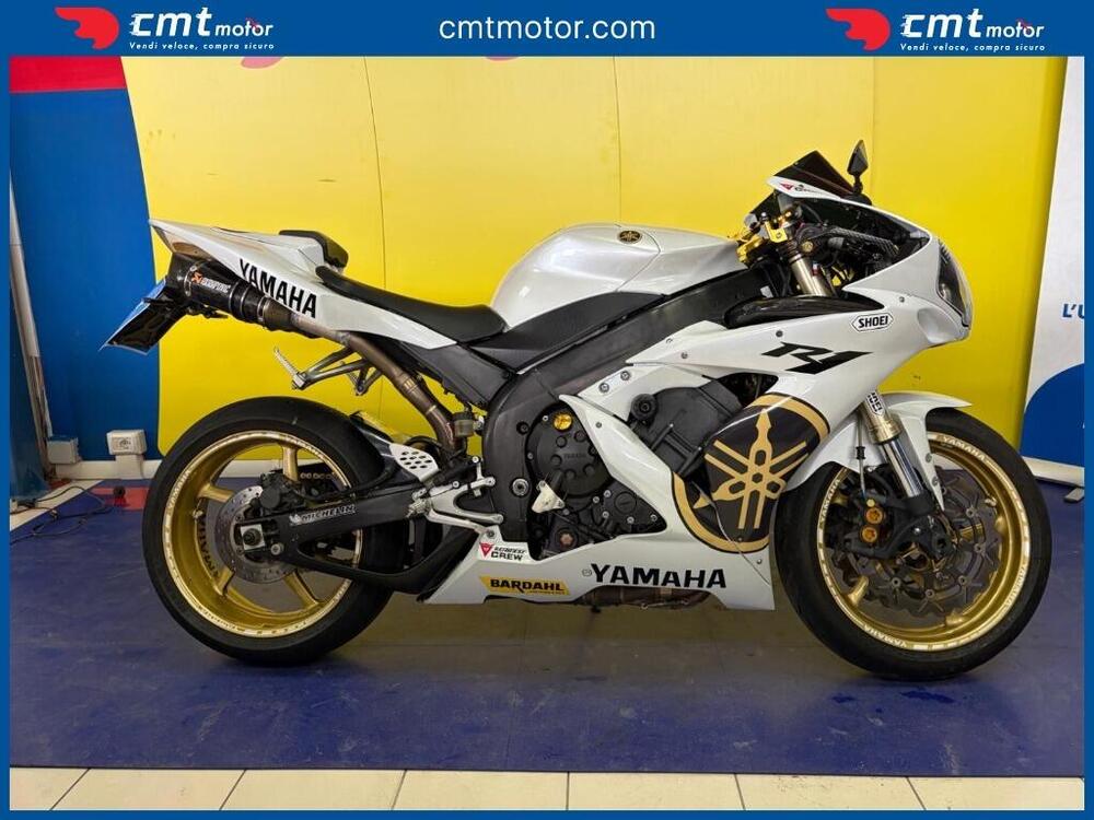 Yamaha YZF R1 (2004 - 05)