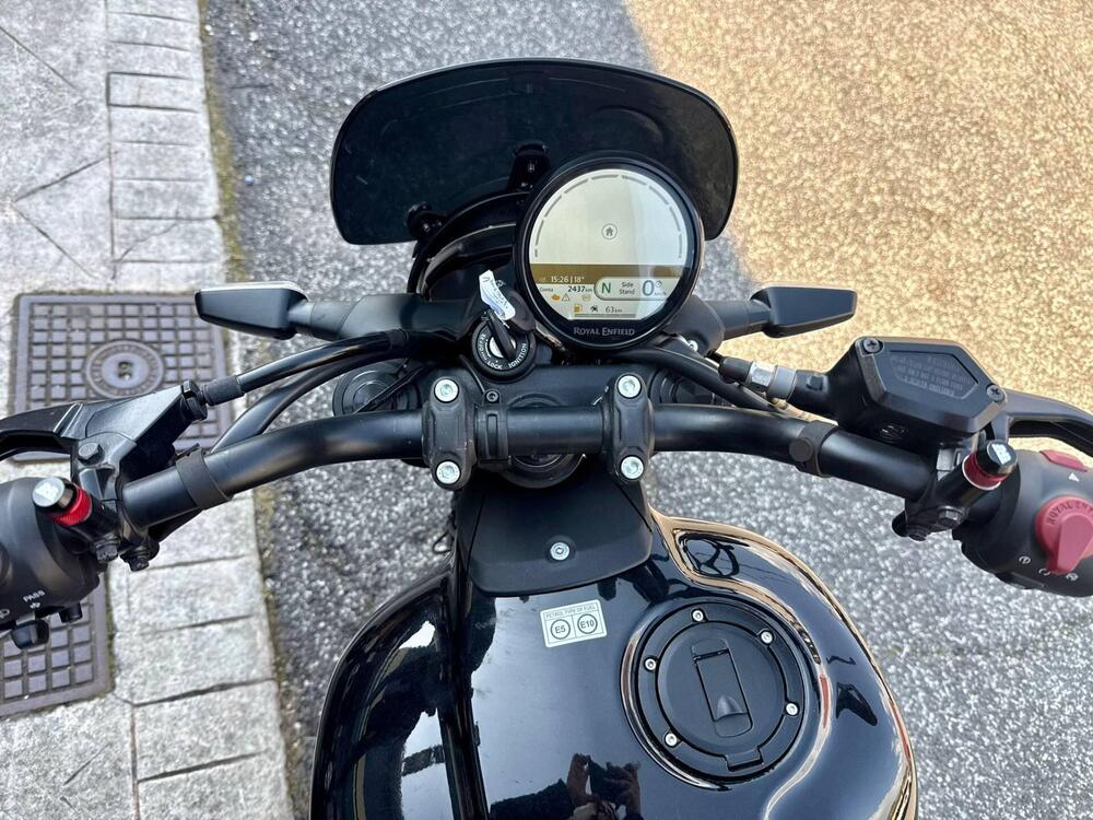 Royal Enfield Guerrilla 450 (2024 - 26) (4)