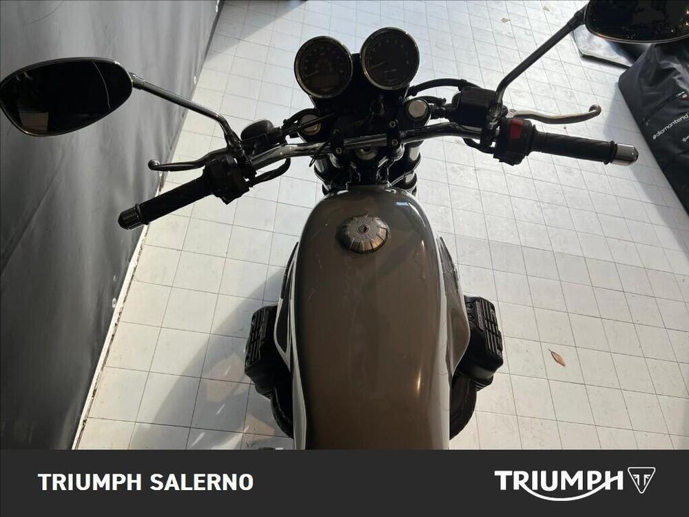 Moto Guzzi V7 III Milano (2018 - 20) (7)
