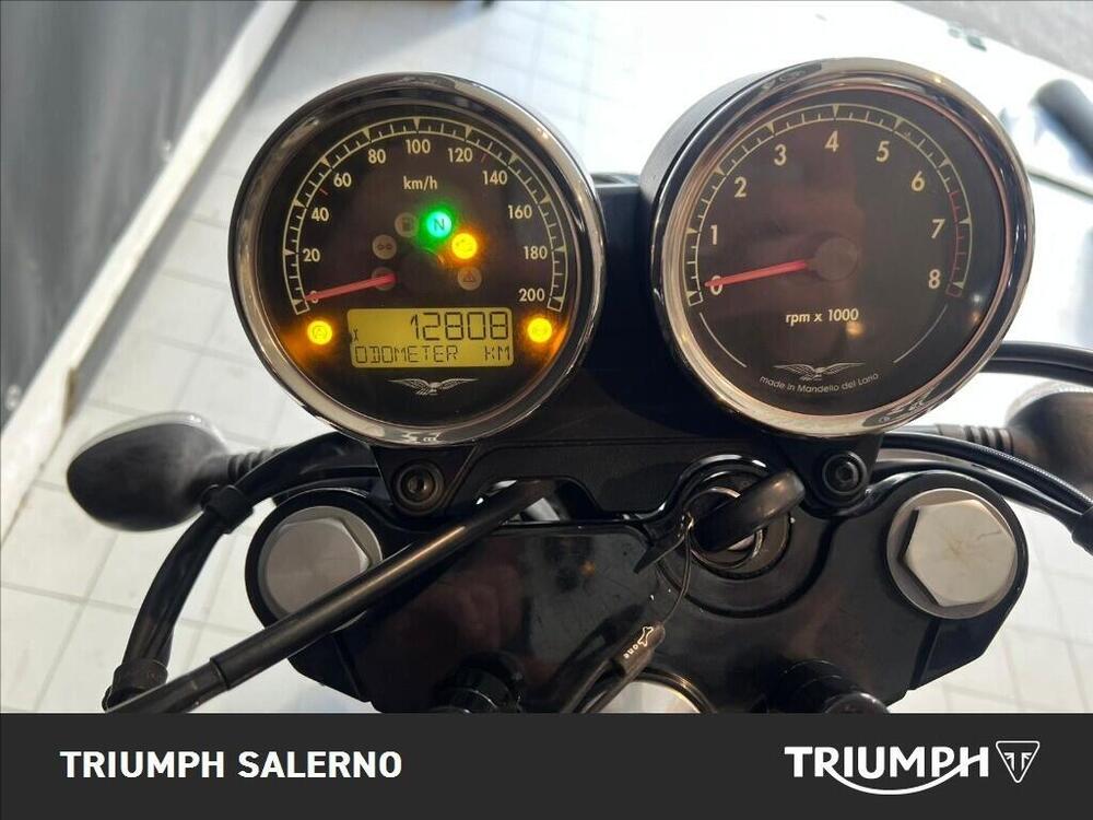 Moto Guzzi V7 III Milano (2018 - 20) (8)