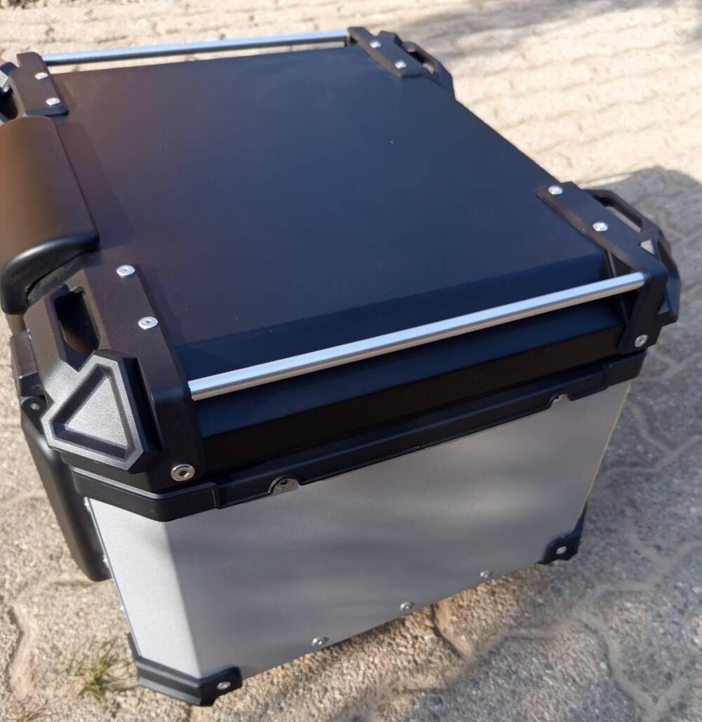 Bauletto in alluminio 55 L Wwertyy (5)