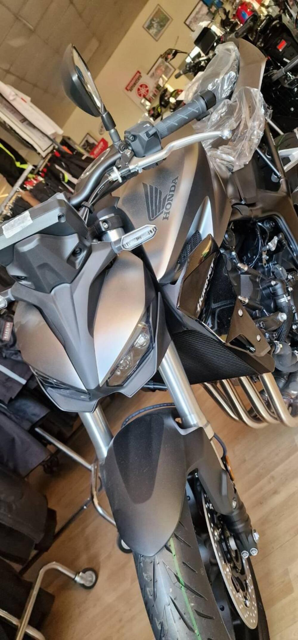 Honda CB 1000 Hornet (2025 - 26)