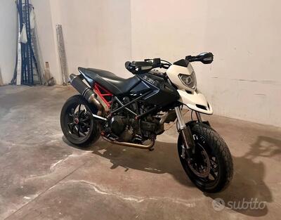 Ducati Hypermotard 796 (2012) usata