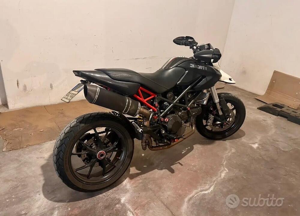Ducati Hypermotard 796 (2012) (2)