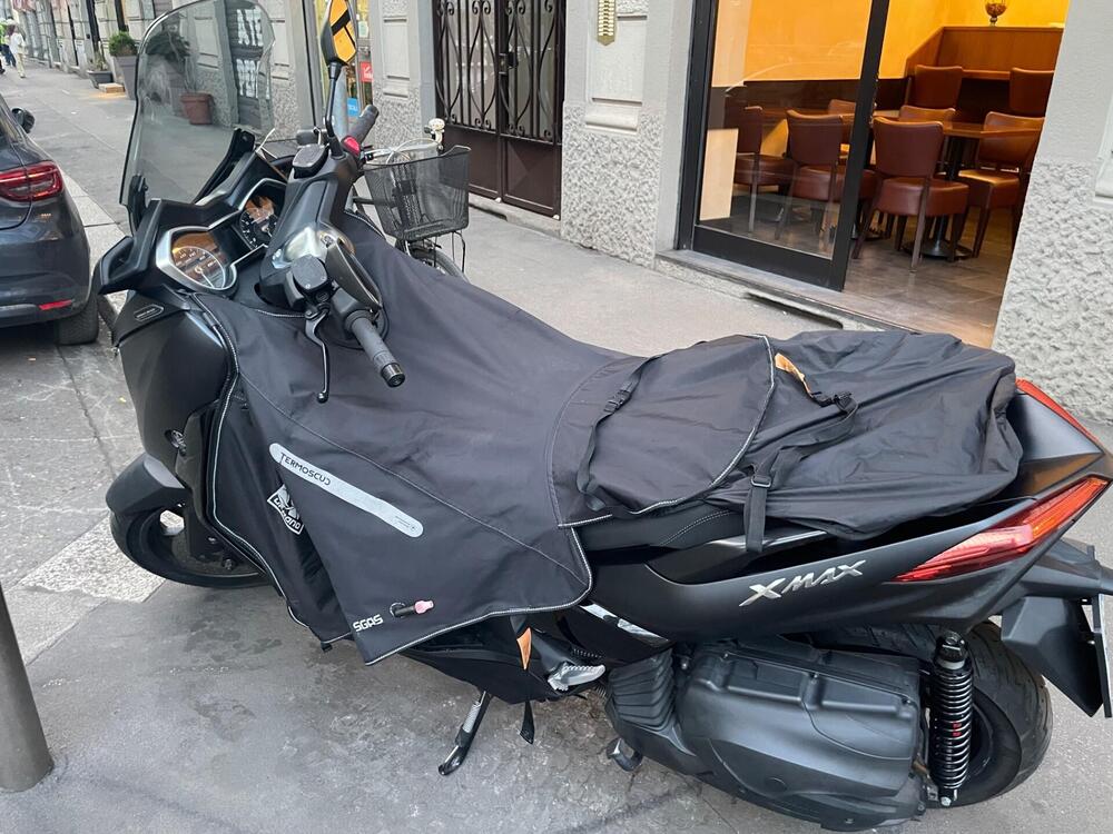 Yamaha X-Max 400 Tech Max (2020) (2)