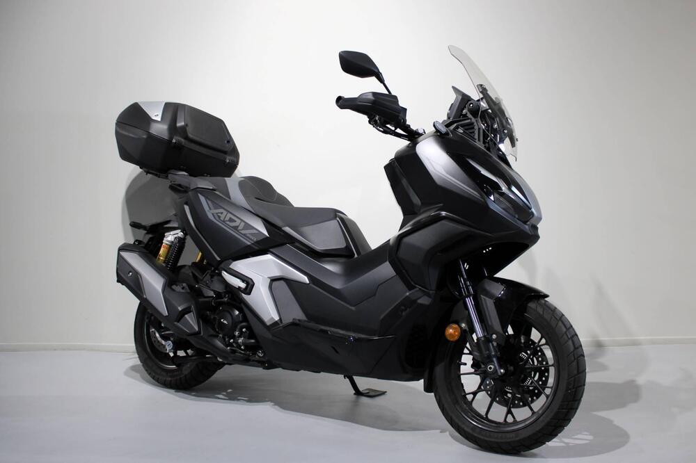 Honda ADV 350 Special Edition (2025 - 26) (2)