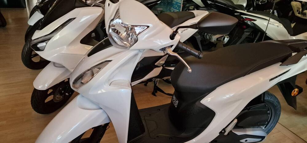 Honda Vision 110 (2025 - 26) (3)