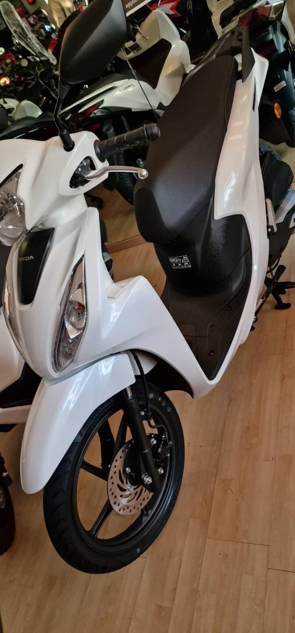 Honda Vision 110 (2025 - 26) (5)