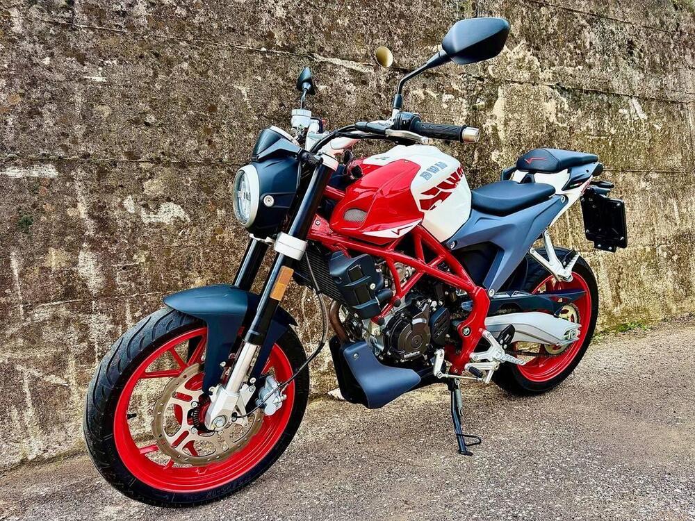 Swm Varez 125 (2022 - 23) (4)