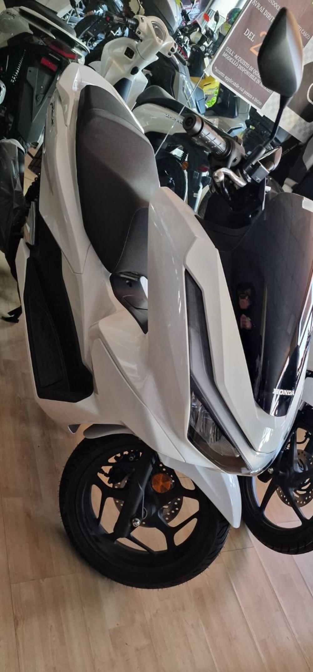 Honda PCX 125 (2025 - 26) (6)