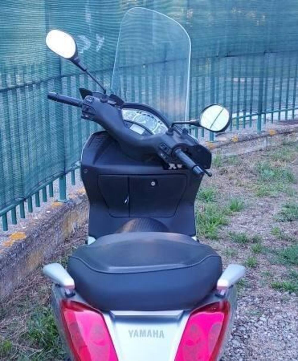 Yamaha X-Max 250 (2005 - 07) (5)