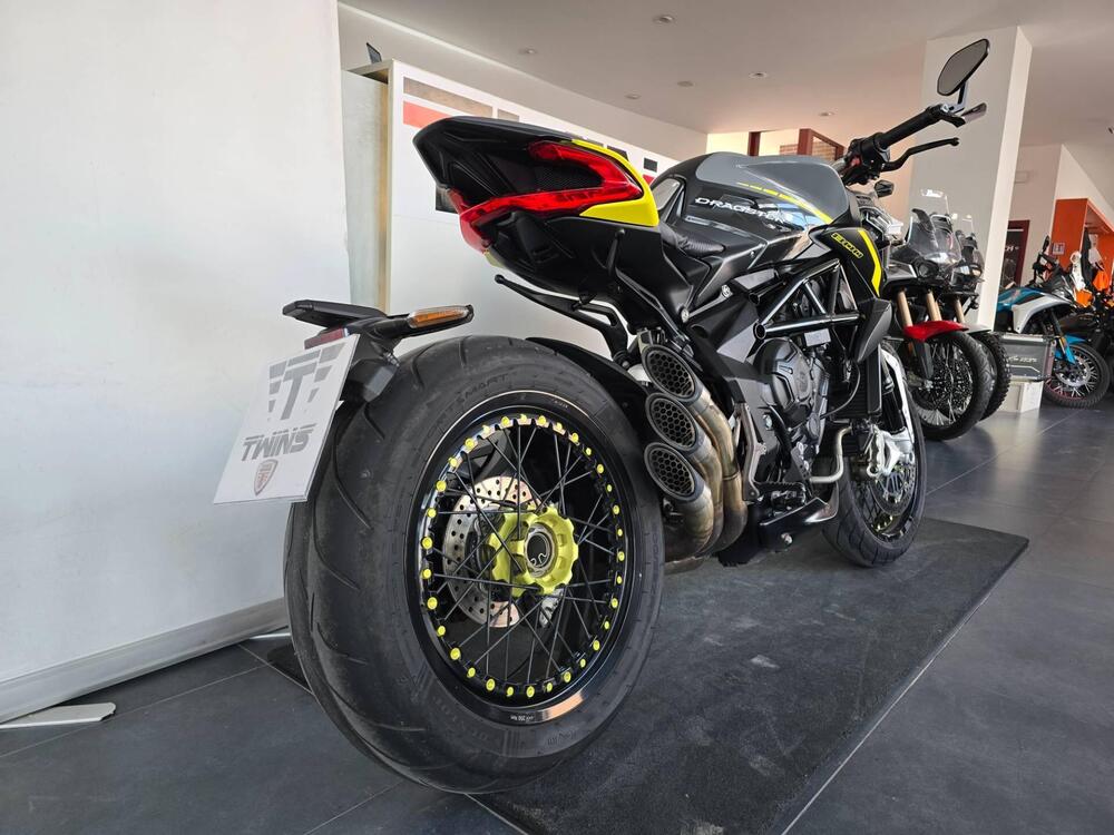 MV Agusta Dragster 800 RR (2021 - 23) (7)