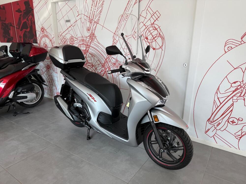 Honda SH 350 Sport (2021 - 24) (2)