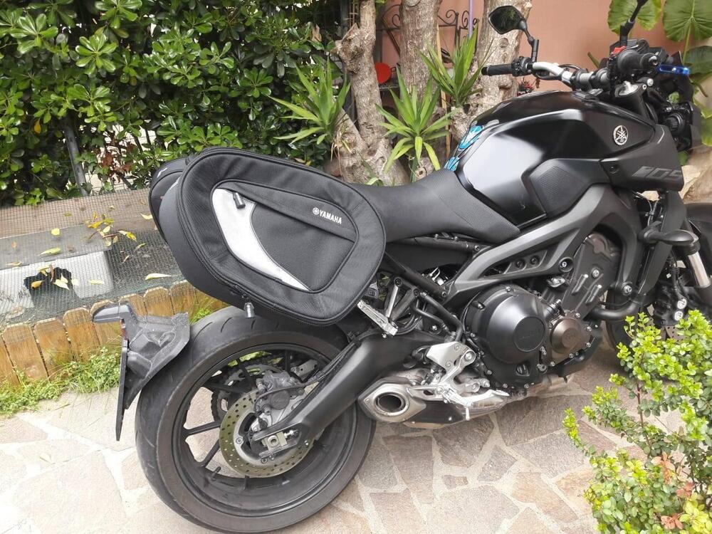 Yamaha MT-09 (2017 - 20) (3)