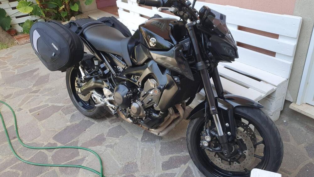 Yamaha MT-09 (2017 - 20) (5)