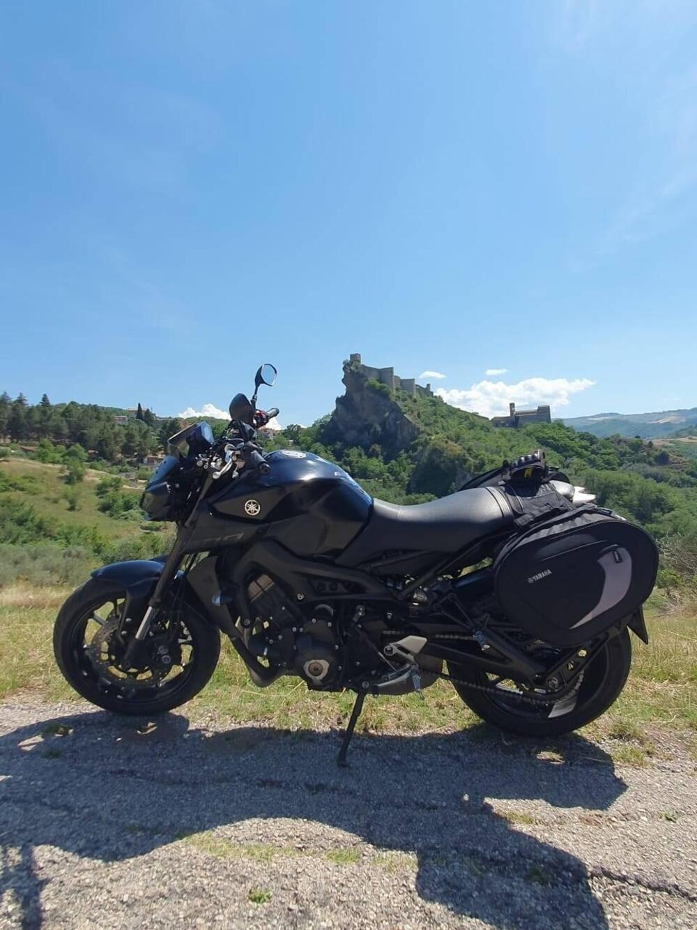 Yamaha MT-09 (2017 - 20) (6)