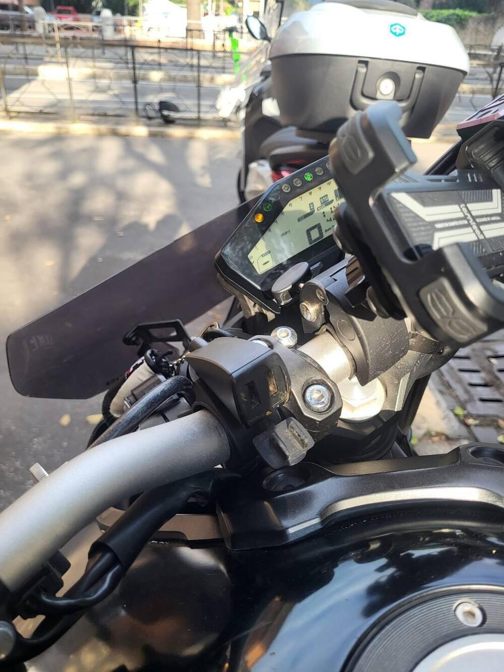 Yamaha MT-09 (2017 - 20) (7)