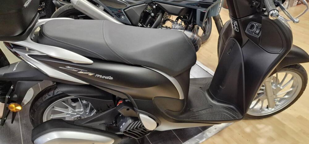 Honda SH 125 Mode (2024 - 26) (2)