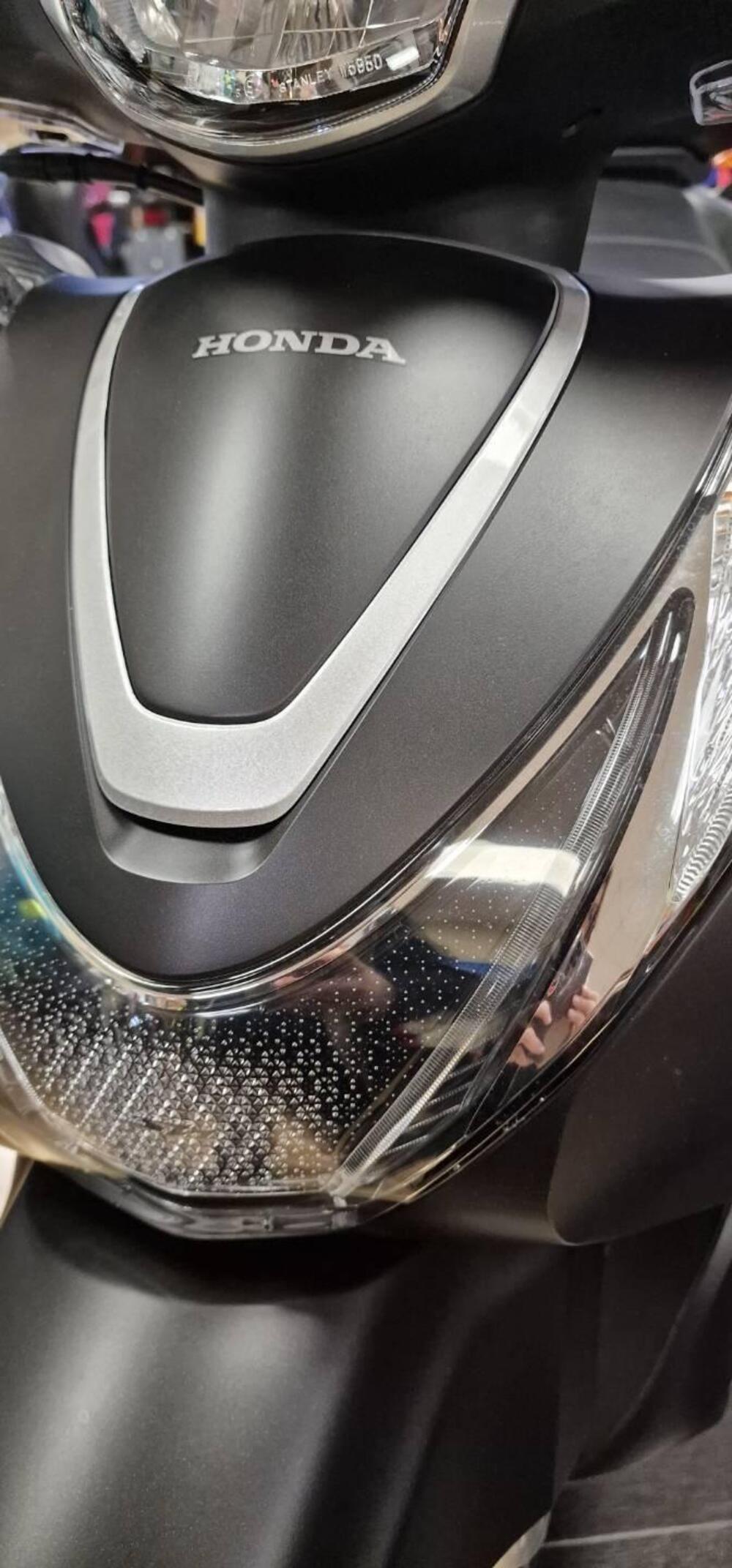 Honda SH 125 Mode (2024 - 26) (6)