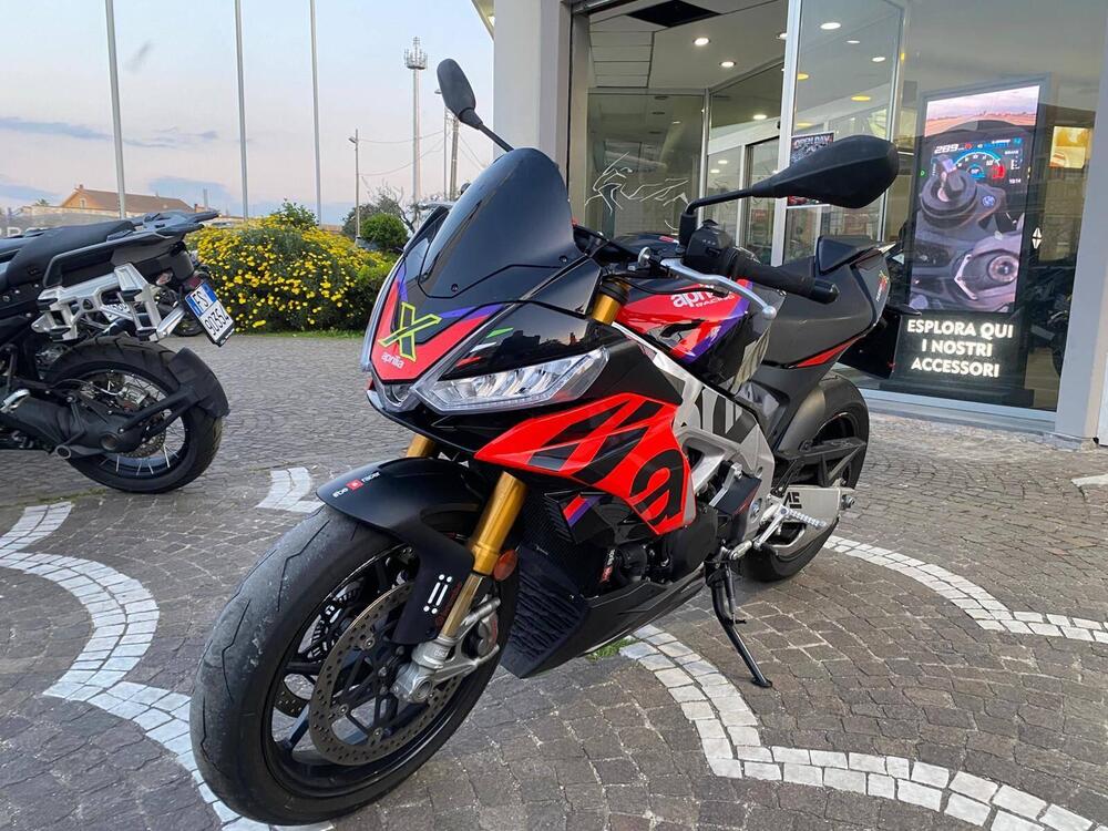 Aprilia Tuono V4 Factory (2021 - 24) (4)