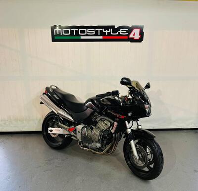 Honda Hornet 600 S (1999 - 01) usata