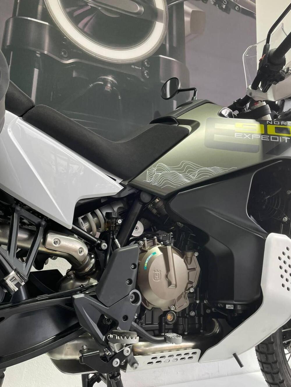 Husqvarna Norden 901 Expedition (2025 - 26) (9)