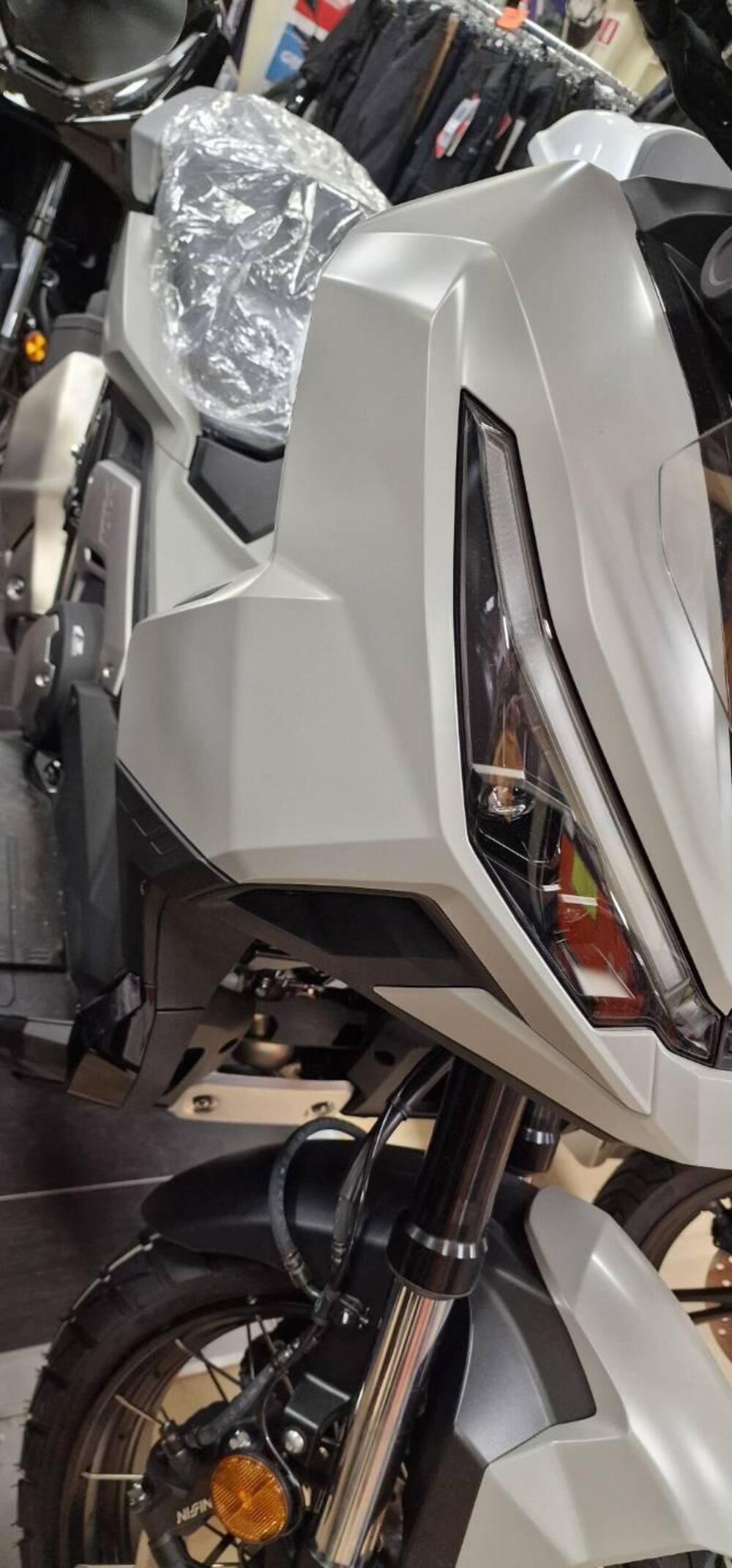 Honda X-ADV 750 (2025 - 26) (3)