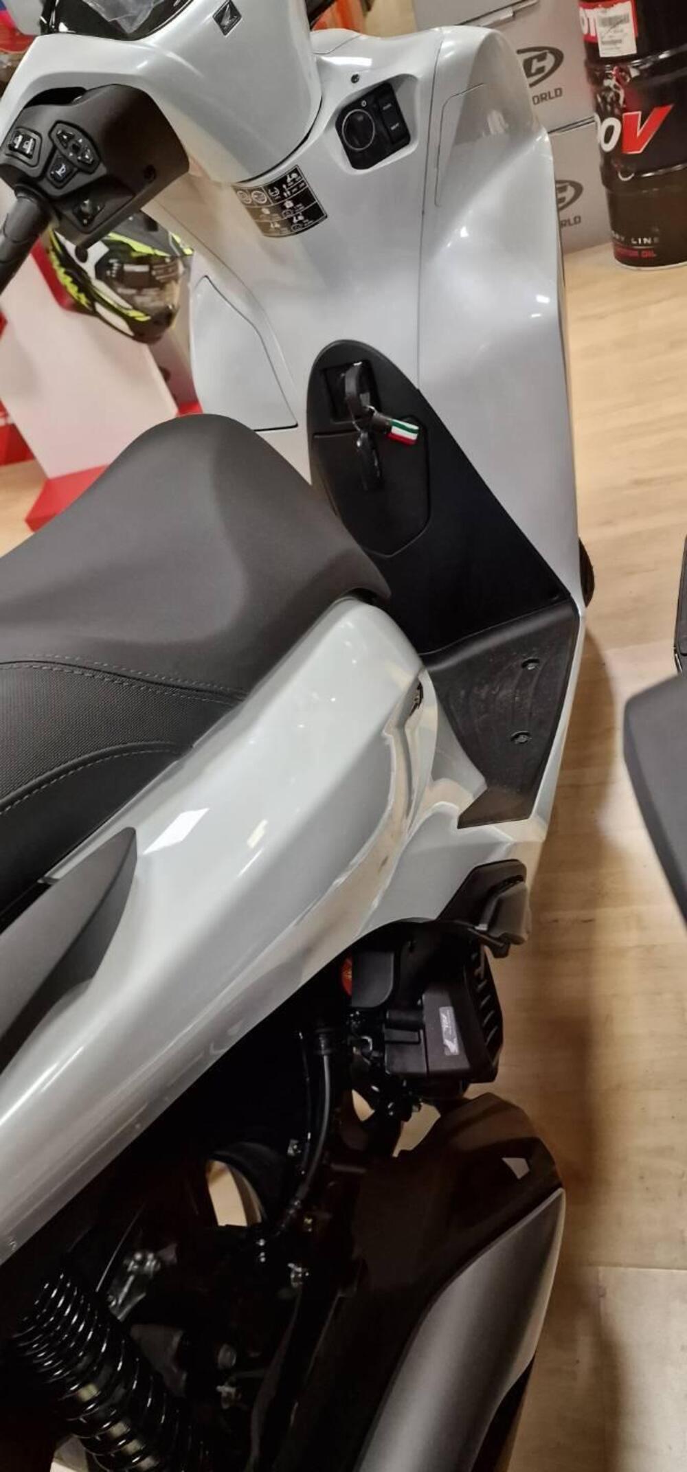 Honda SH 125 (2026) (3)