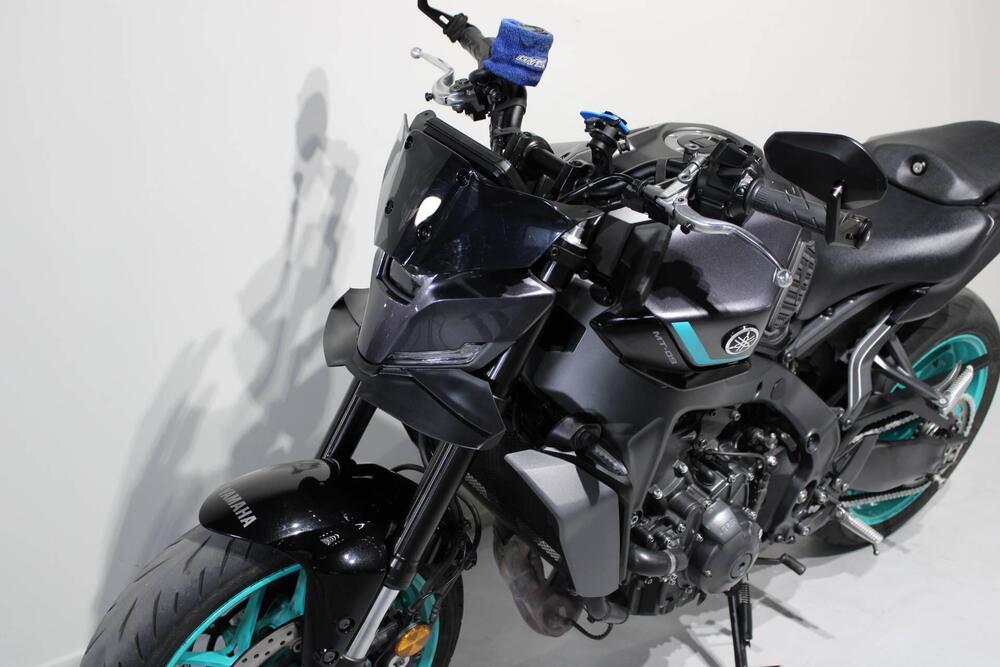 Yamaha MT-09 (2024 - 26) (8)