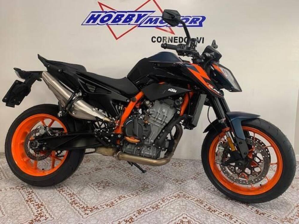 KTM 890 Duke R (2022 - 23)