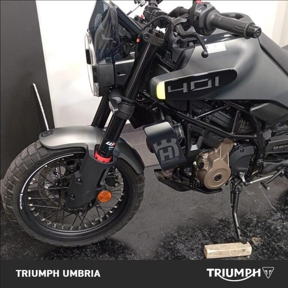 Husqvarna Svartpilen 401 (2024 - 26) (9)