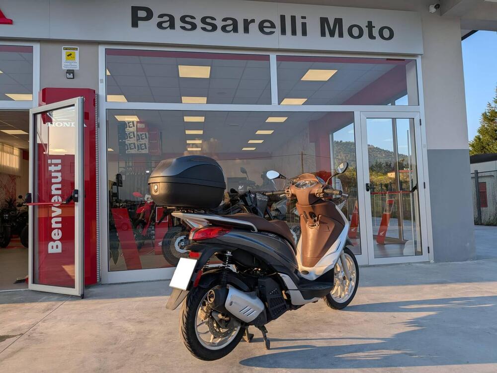Piaggio Medley 125 ABS (2016 - 19) (4)