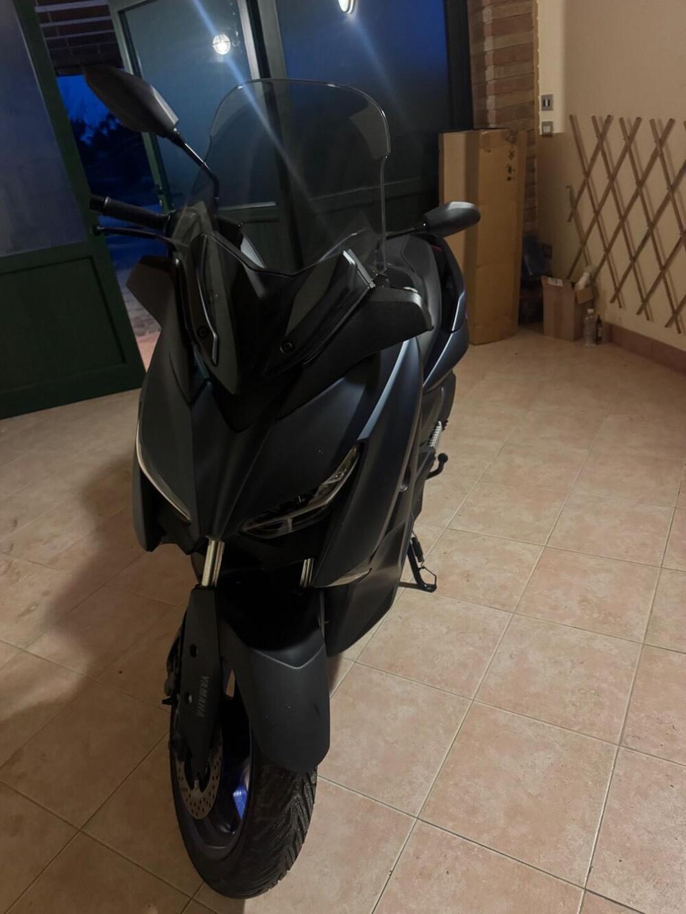 Yamaha X-Max 300 (2021 - 24) (5)