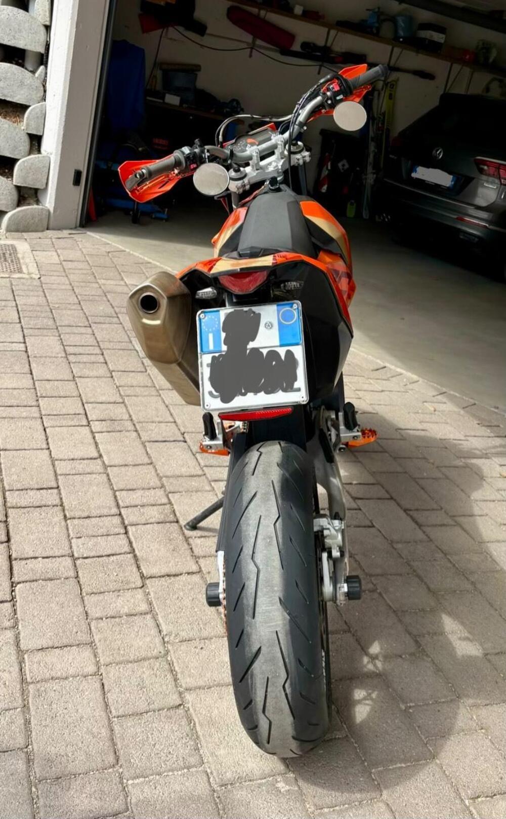 KTM 690 SMC (2008- 11) (4)